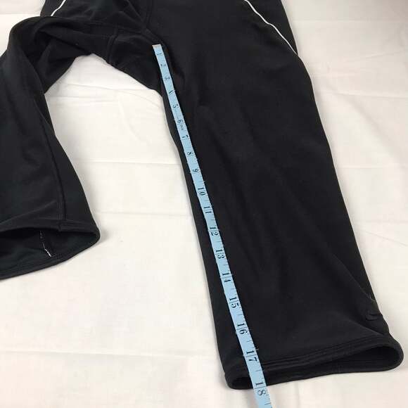 Nike dri fit capris M - Picture 8 of 9